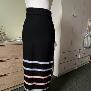 Black & Colorful Stripe Modest Knit Maxi Bodycon Pencil Sweater Stretch Shirt XS